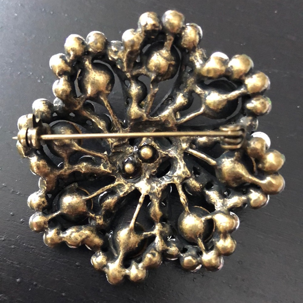 Antique Brooch Colitzy Aurora Borealis Pin - Picture 2 of 2